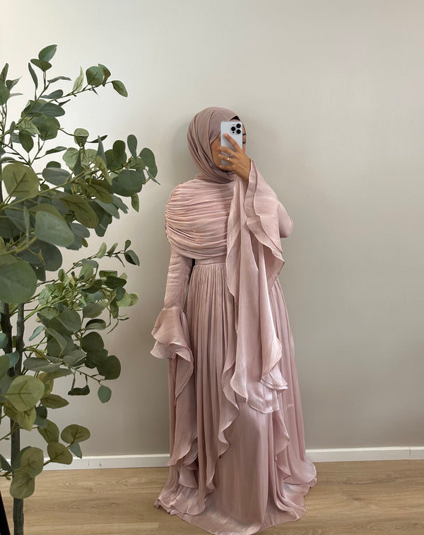 Abendkleid mit Flederärmel