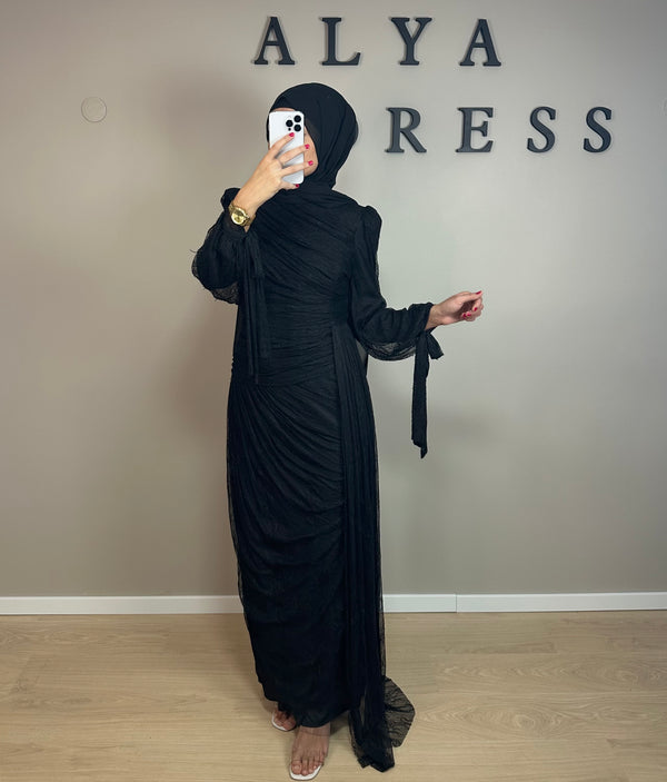 MADAM Black