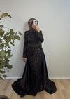 ELEGANTES ABENDKLEID MIT PAILLETTEN & SCHLEPPE