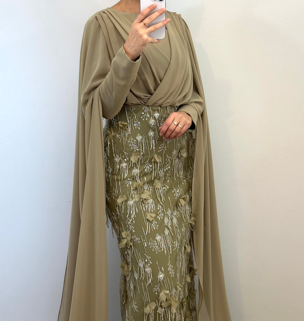 Elegantes Maxikleid mit Stickerei
