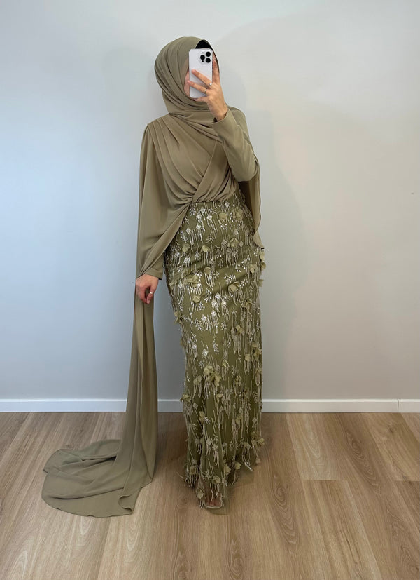 Elegantes Maxikleid mit Stickerei